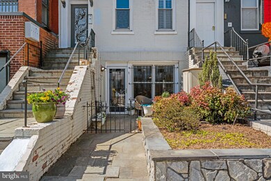 1426 11th St NW unit 1, Washington, DC 20001 - photo 3