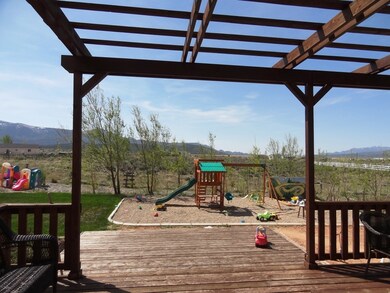 Deck & playground