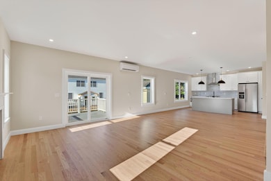 10 Nicklaus Lane, Westbrook