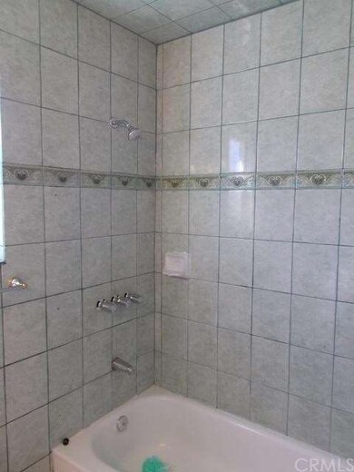 11836 Antwerp Ave, Los Angeles, CA 90059 - photo 6