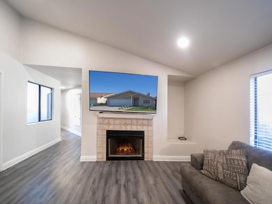 1724 Norfolk Way, Ceres, CA 95307 - photo 3