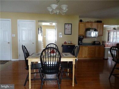 11 Hillside Ln, Berlin, NJ 08009 - photo 5