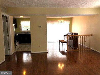 311 Lindera Ct, Glen Burnie, MD 21061 - photo 5