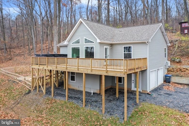 401 Bragg Dr, Front Royal, VA 22630 - photo 2