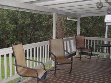 230 Acorn St, Merlin, OR 97532 - photo 6