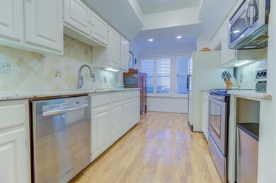 6850 E Northwest Hwy, Dallas, TX 75231 - photo 2