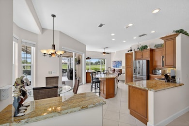 902 Augusta Pointe Dr, Palm Beach Gardens, FL 33418 - photo 3