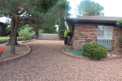1400 Pintoresco Dr, El Paso, TX 79935 - photo 5