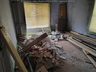 1424 3rd Ave, Charleston, WV 25387 - photo 3