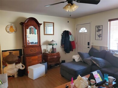 Veiw of the livingroom