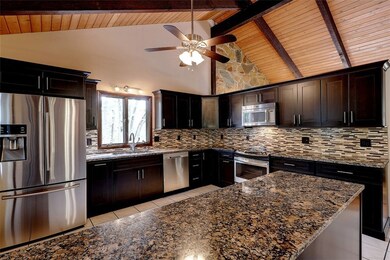 909 Greenville Ave, Greenville, RI 02828 - photo 4