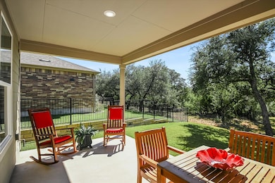 811 Saratoga Ln, Georgetown, TX 78633 - photo 2