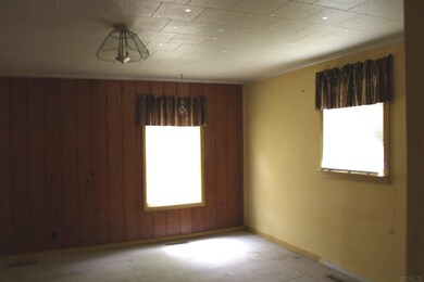 75 5th St SE, Linton, IN 47441 - photo 6