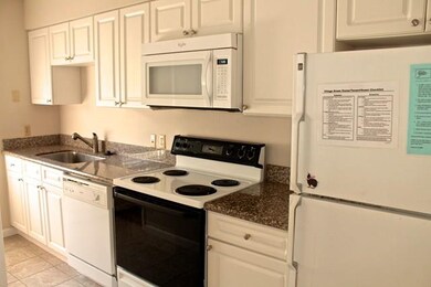 800 Mallery St unit 64, Saint Simons Island, GA 31522 - photo 4