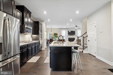 1215 Benjamin Dr, Kennett Square, PA 19348 - photo 4