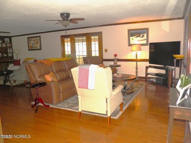 Fieldcrest additional great room