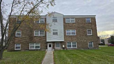 4052 Charleston Rd, Matteson, IL 60443 - photo 2