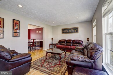 5622 Roundtree Ln, Columbia, MD 21045 - photo 4