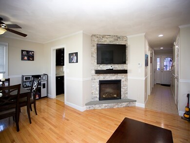 12 Mount Pleasant St, Saugus, MA 01906 - photo 7