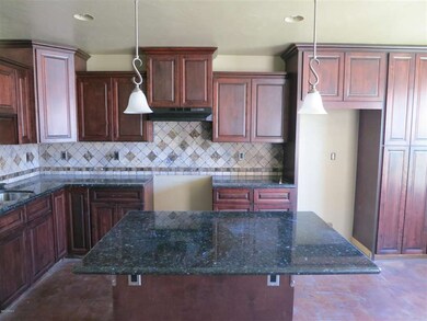 Kitchen 1