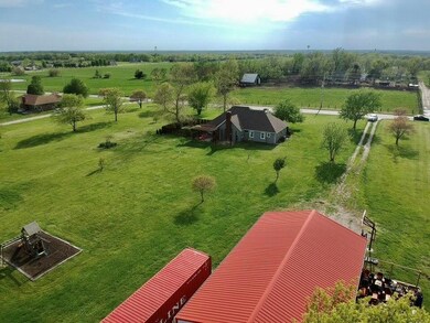 19305 S School Rd, Raymore, MO 64083 - photo 4