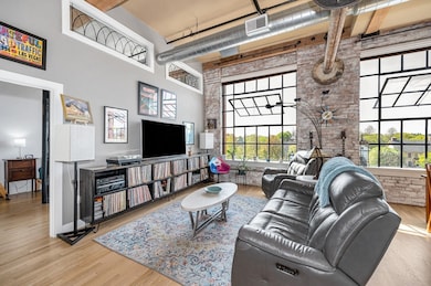 491 Dutton St unit 411, Lowell, MA 01854 - photo 5