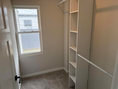 7 Bedroom Upper 1b closet