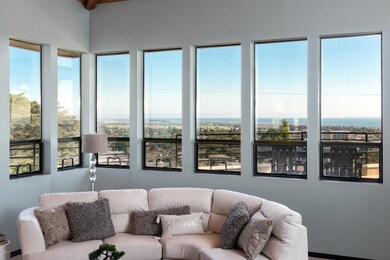 3092 Hilltop Dr-print-010-039-Living Roo