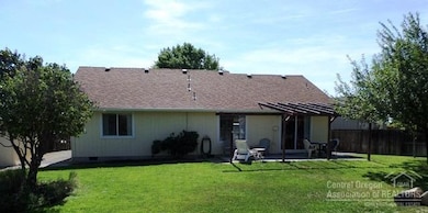 1851 NW Jackpine Place, Redmond, OR 97756 - photo 5