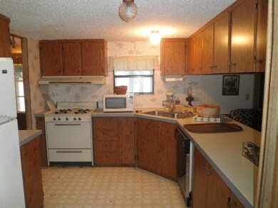 279 Power Point Rd NE, Milledgeville, GA 31061 - photo 2