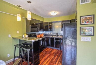 804 S Fairview Rd A4, Columbia, MO 65203