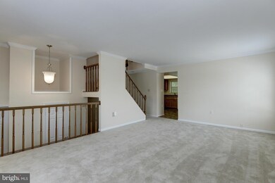 9616 Blake Ln, Fairfax, VA 22031 - photo 7