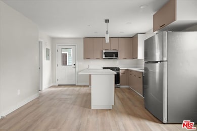 1317 Punta Gorda St unit 1, Santa Barbara, CA 93103 - photo 6