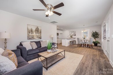 936 4th St, Statesville, NC 28677 - photo 3