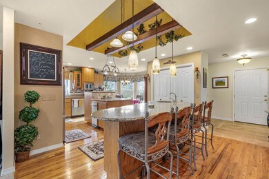 3250 Westover Blvd, Central Point, OR 97502 - photo 6