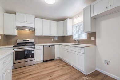 624 W Colorado Blvd unit B, Monrovia, CA 91016 - photo 6