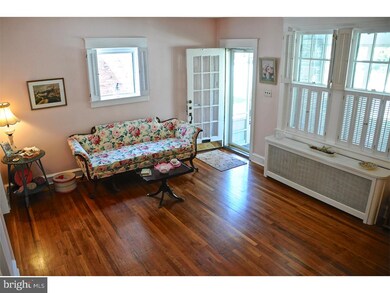 910 W 24th St, Wilmington, DE 19802 - photo 4