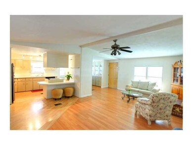 740 Hyacinth Cir, Sebastian, FL 32976 - photo 3