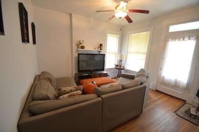 Living Rm