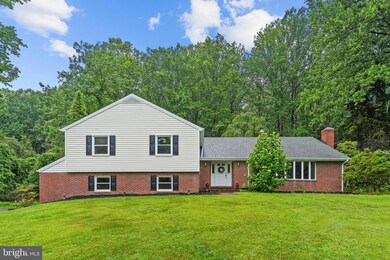 11122 Old Carriage Rd, Glen Arm, MD 21057 - photo 2