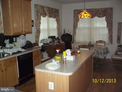 82 Black Eyed Susan Rd unit 337, Langhorne, PA 19047 - photo 3