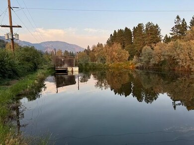 0 Favill Ln unit 702 220181244, Grants Pass, OR 97526 - photo 2