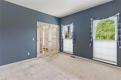 92 Stonesthrow Dr, Berea, OH 44017 - photo 7