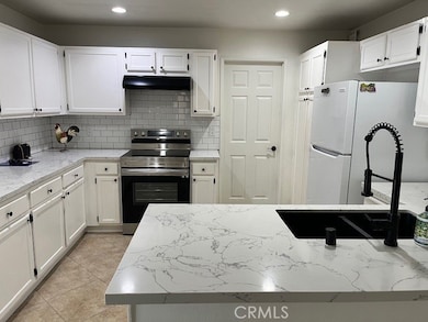 2820 Camino Capistrano unit D, San Clemente, CA 92672 - photo 2