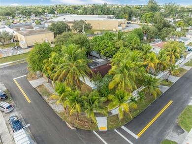 17144 NW 24th Place, Miami Gardens, FL 33056 - photo 4