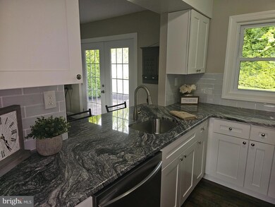 39 Temple Ln, Willingboro, NJ 08046 - photo 7