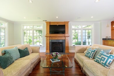 65 Newton St, Weston, MA 02493 - photo 4