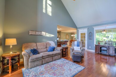 328 Shelby Cir, Shelbyville, TN 37160 - photo 5