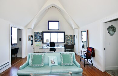 Greenwich Lodge unit 6D, Greenwich, CT 06830 - photo 5