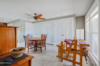 10818 W Santa fe Dr, Sun City, AZ 85351 - photo 5